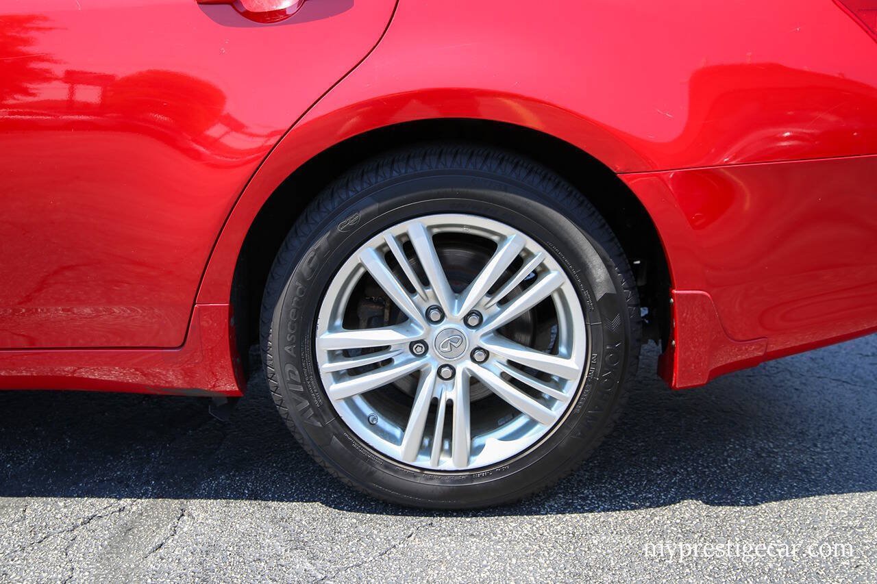 Used 2010 INFINITI G37 x Sedan w/ Premium Pkg AWD/4WD image 5