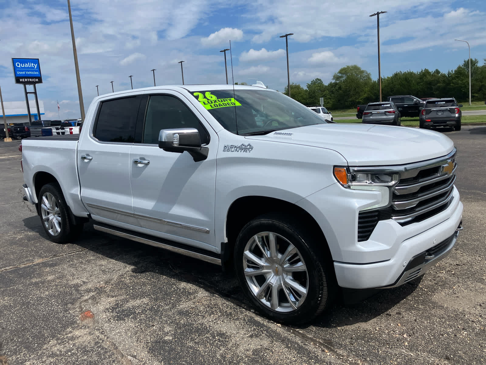 Used 2026 Chevrolet Silverado 1500 High Country AWD/4WD image 2