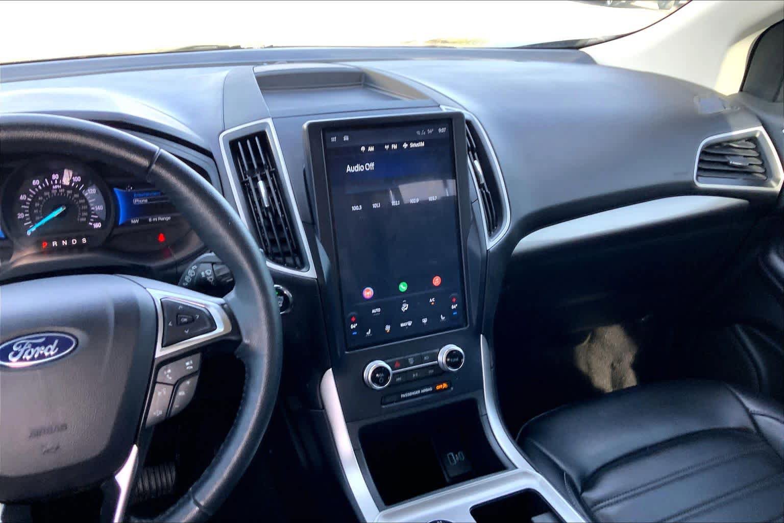 Used 2024 Ford Edge SEL w/ Convenience Package image 7