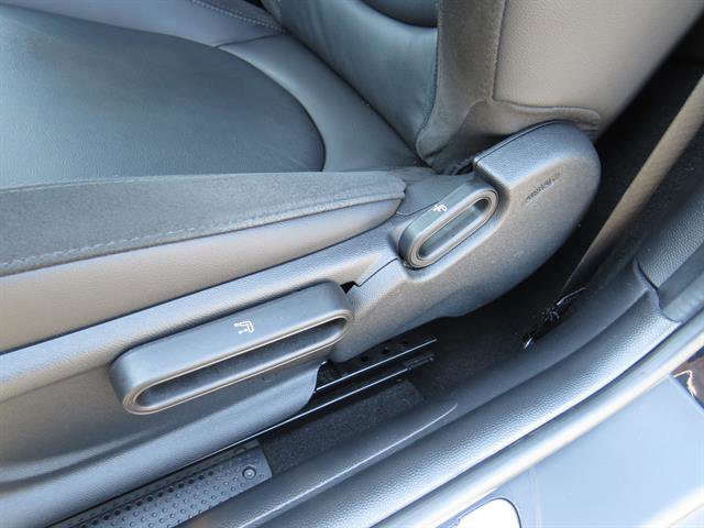 Used 2023 MINI Cooper SE FWD image 18