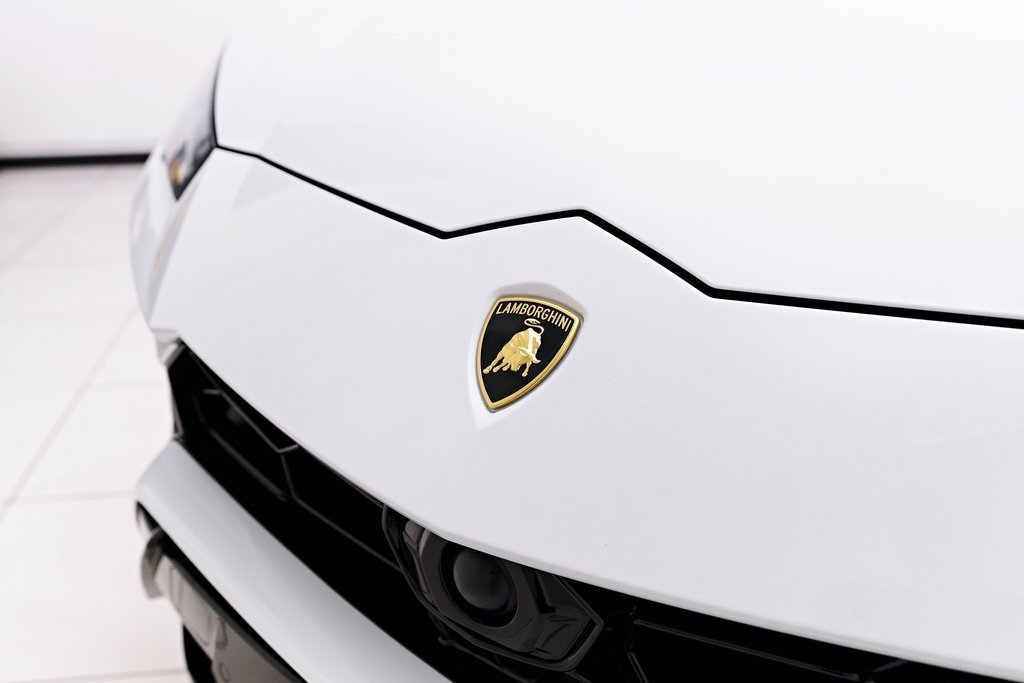 Used 2022 Lamborghini Urus image 19