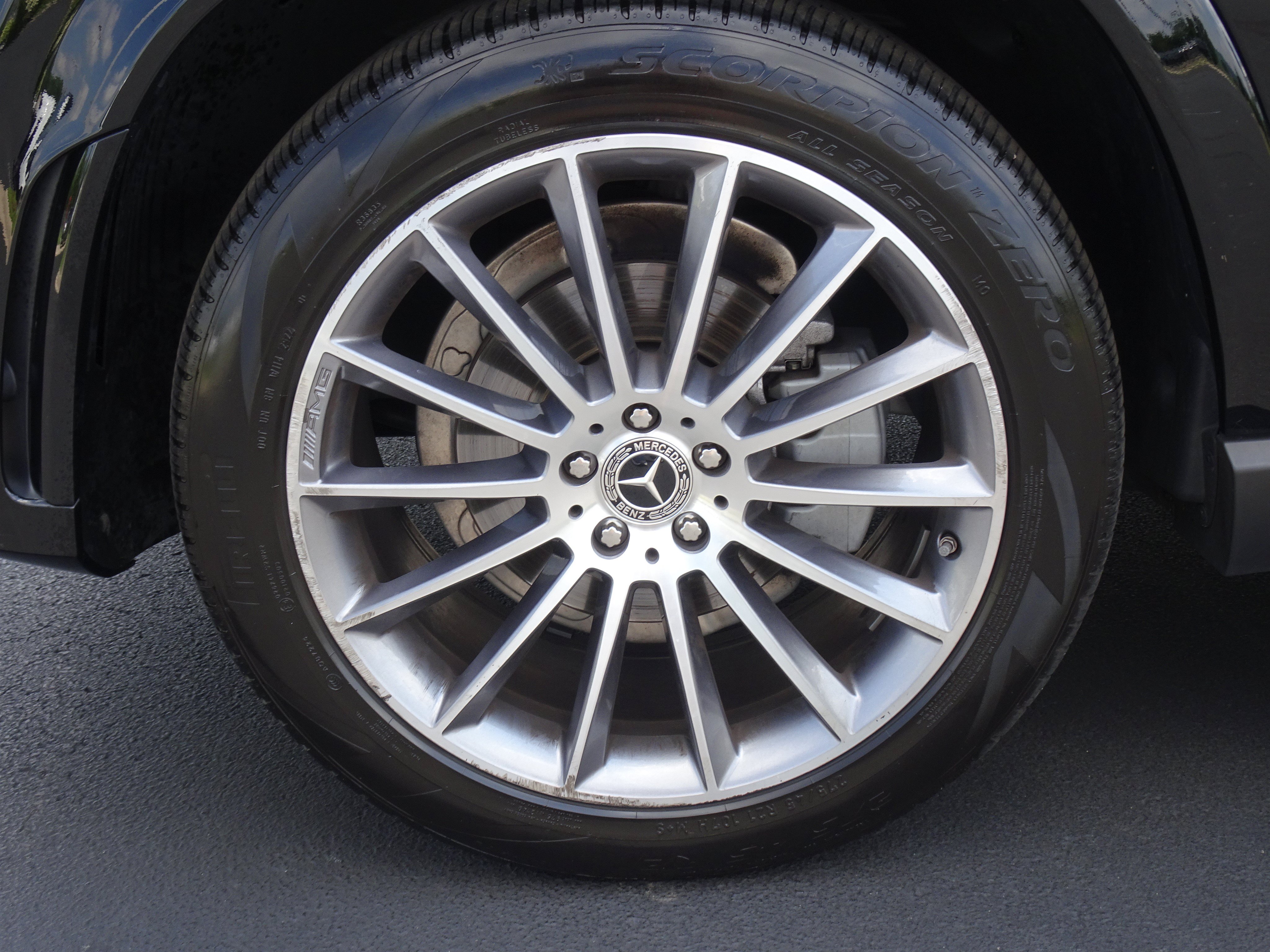 Used 2023 Mercedes-Benz GLE 350 4MATIC image 34