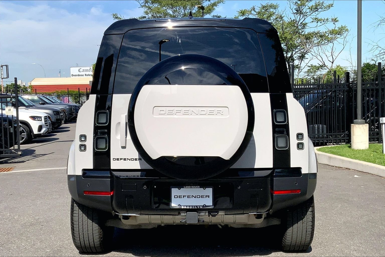 Certified 2026 Land Rover Defender 110 S AWD/4WD image 4