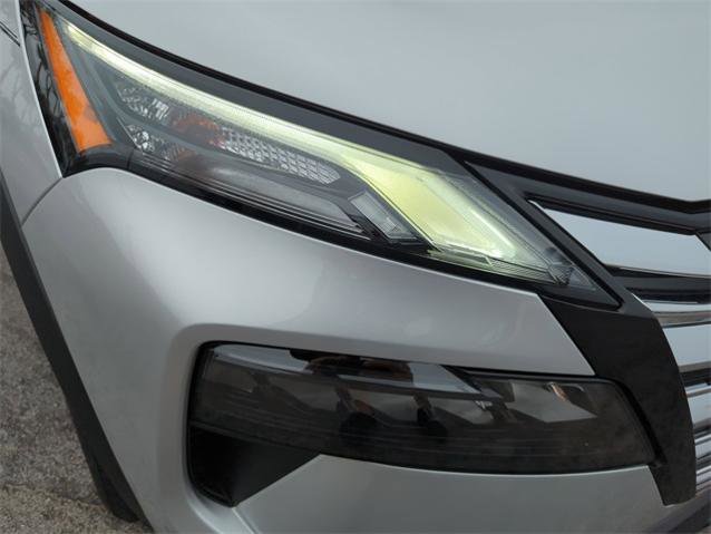 Certified 2024 Nissan Rogue S image 11