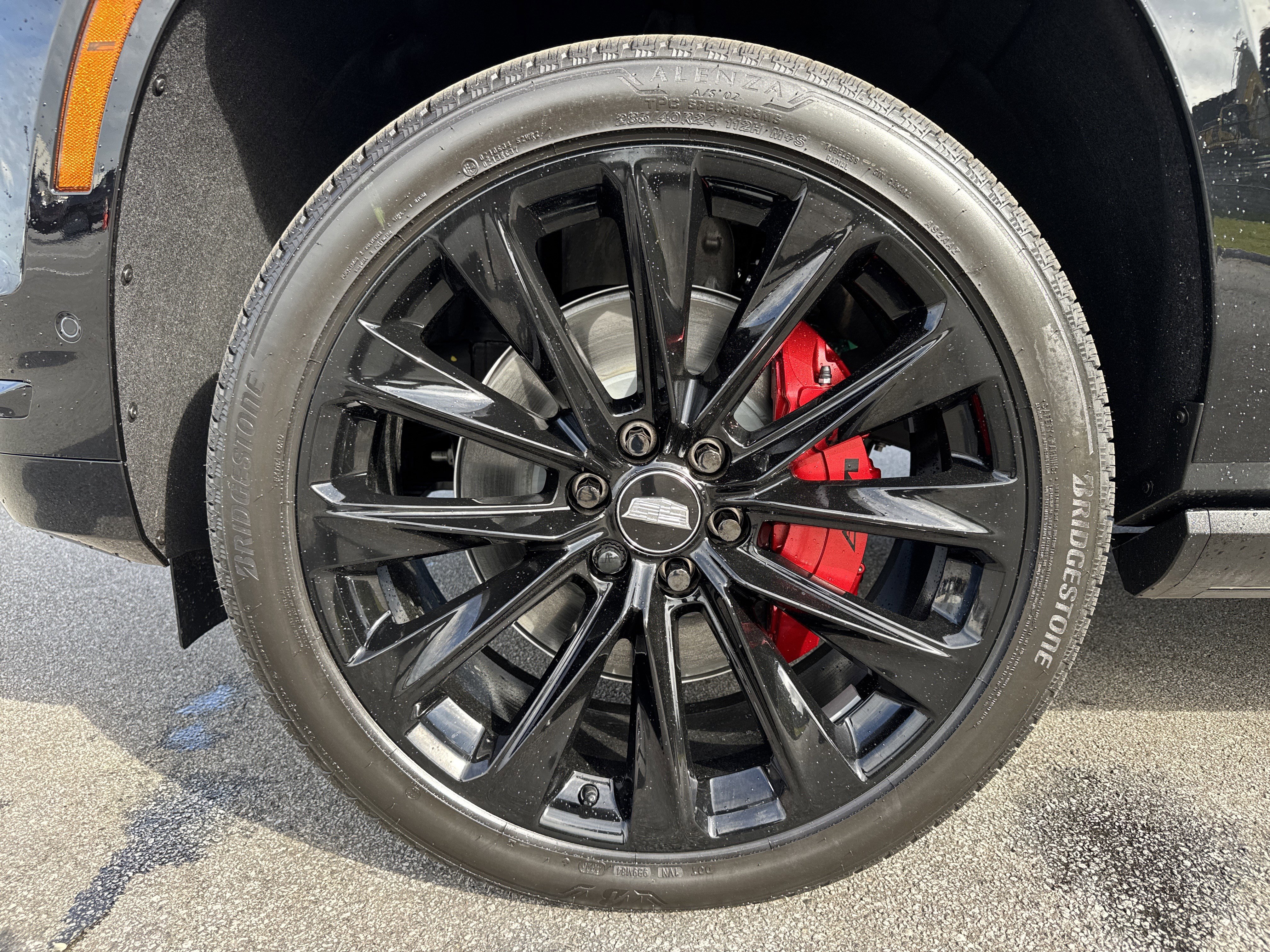 Used 2026 Cadillac Escalade Platinum Sport w/ LPO, ONYX Package image 13