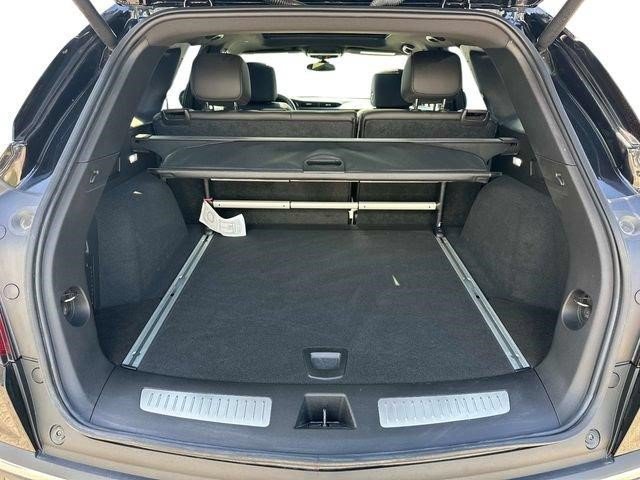Certified 2023 Cadillac XT5 Premium Luxury AWD/4WD image 11
