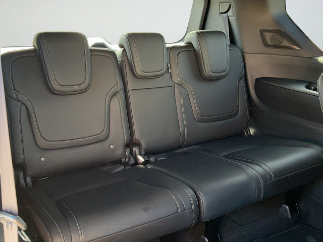 Certified 2026 Nissan Armada PRO-4X w/ Captain's Chari Seat Package AWD/4WD image 26
