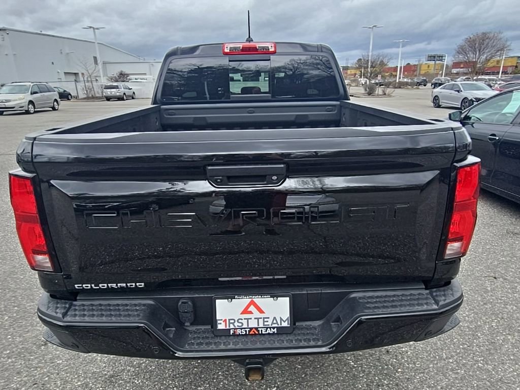 Used 2025 Chevrolet Colorado Z71 image 6