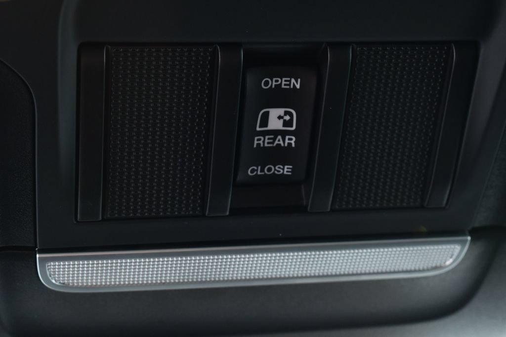 Used 2019 RAM 1500 Big Horn AWD/4WD image 38
