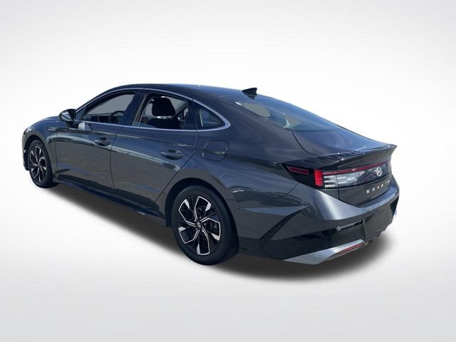 Used 2024 Hyundai Sonata SEL FWD image 3