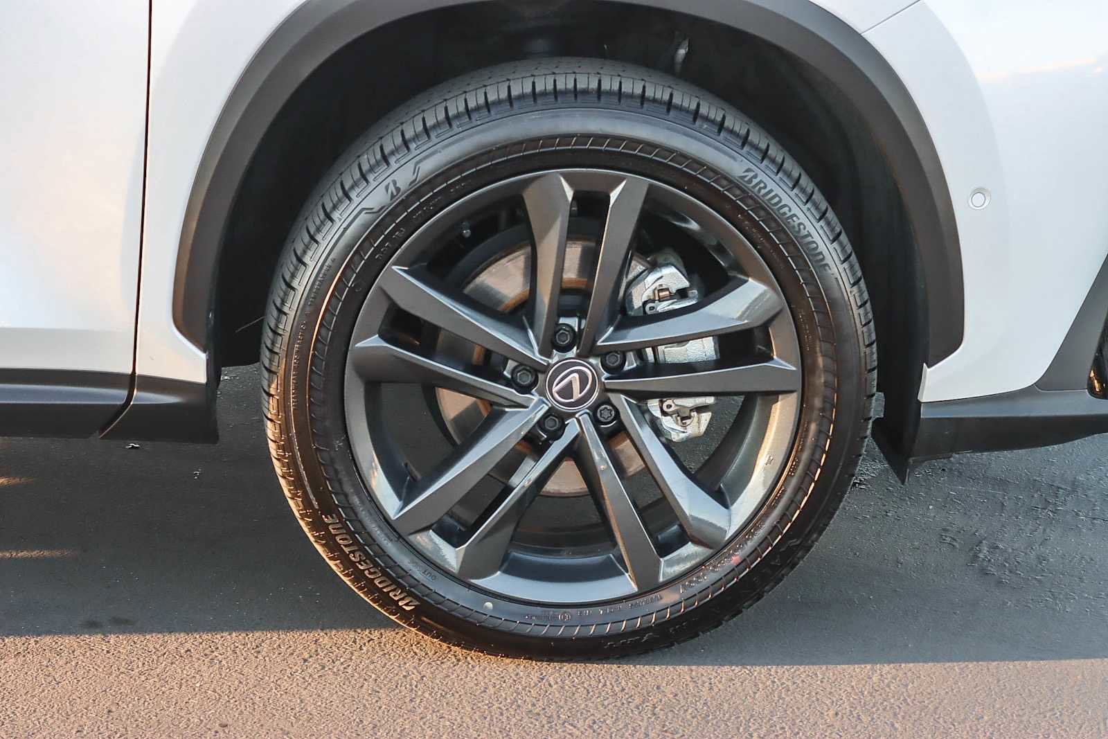 Certified 2025 Lexus NX 450h+ AWD w/ Luxury Package image 9