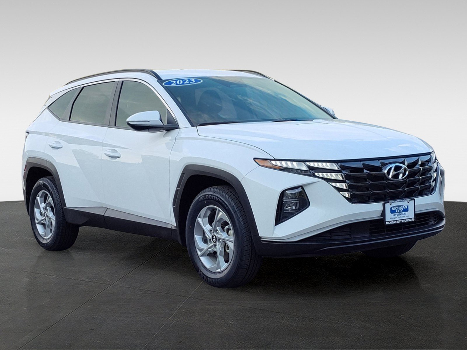 Certified 2023 Hyundai Tucson SEL AWD/4WD image 3