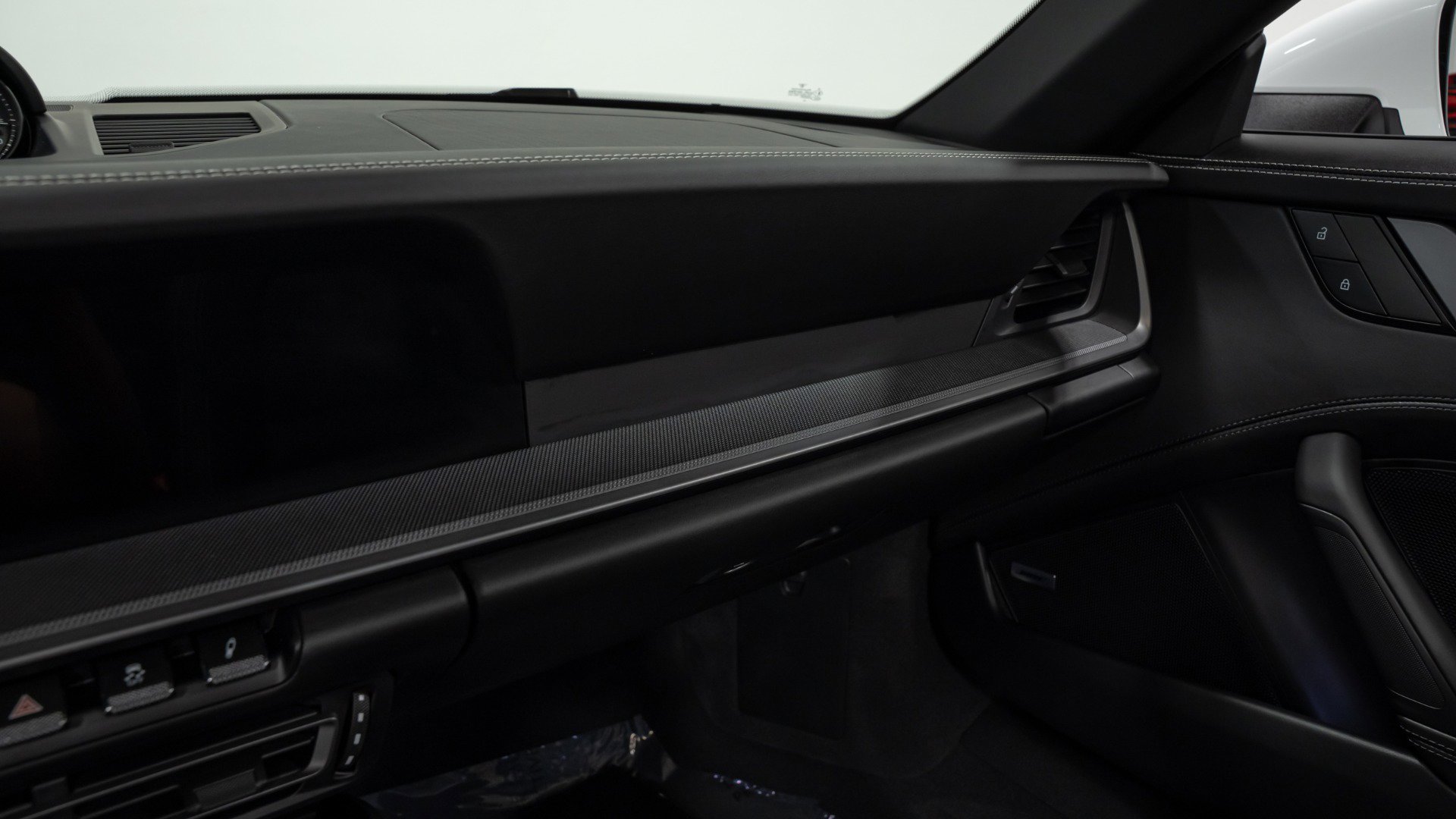 Used 2022 Porsche 911 Carrera image 62