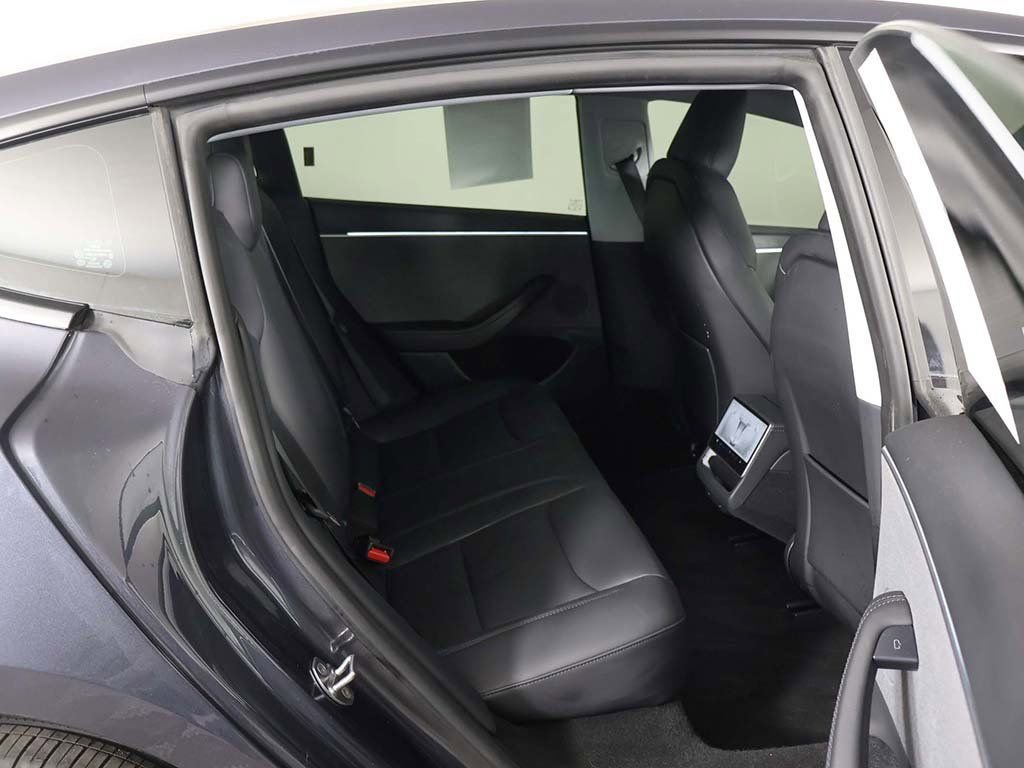 Used 2025 Tesla Model 3 Long Range RWD image 34