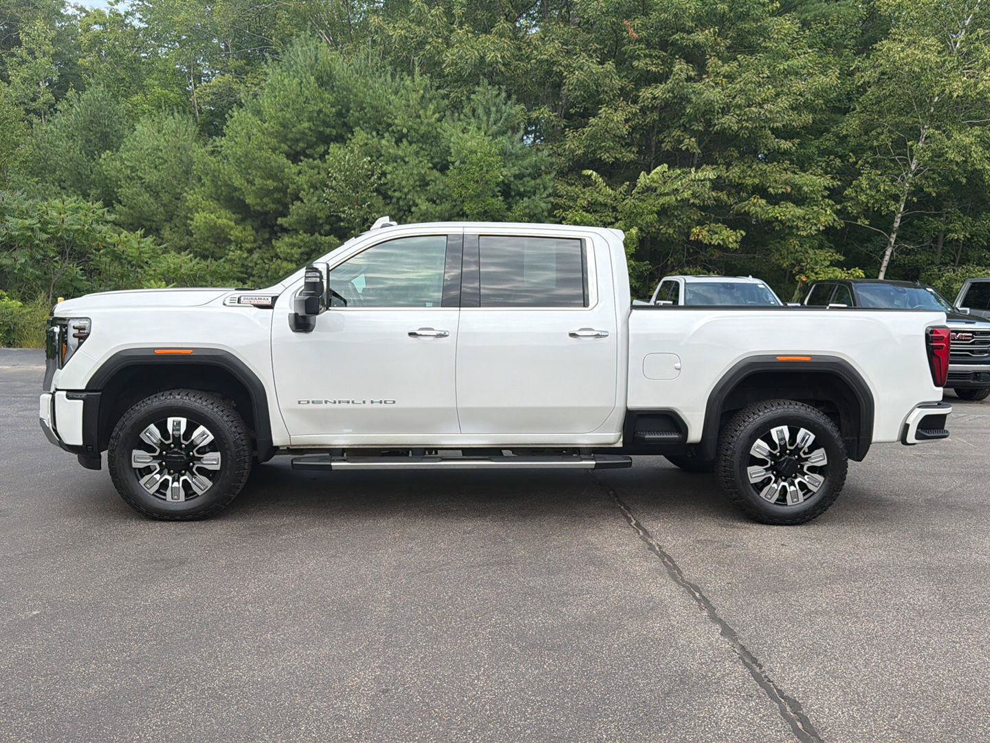 Certified 2024 GMC Sierra 2500 Denali w/ Denali Reserve Package AWD/4WD image 5