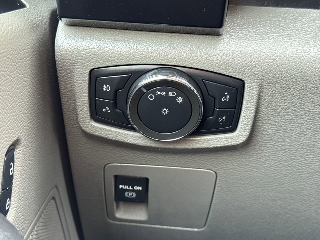 Used 2016 Ford F150 XL w/ Equipment Group 101A Mid image 32