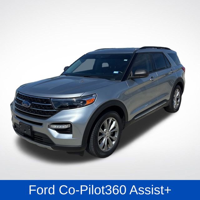 Used 2021 Ford Explorer XLT w/ Equipment Group 202A image 4