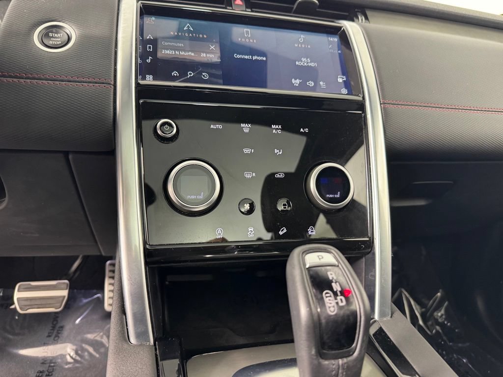 Used 2022 Land Rover Discovery Sport S R-Dynamic AWD/4WD image 19