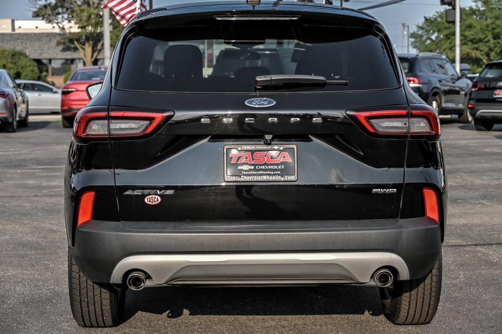 Used 2023 Ford Escape Active AWD/4WD image 9