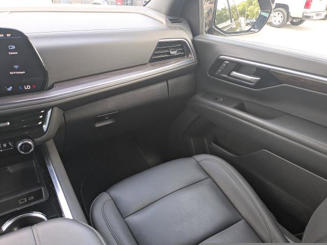 Used 2025 Chevrolet Tahoe Z71 AWD/4WD image 20