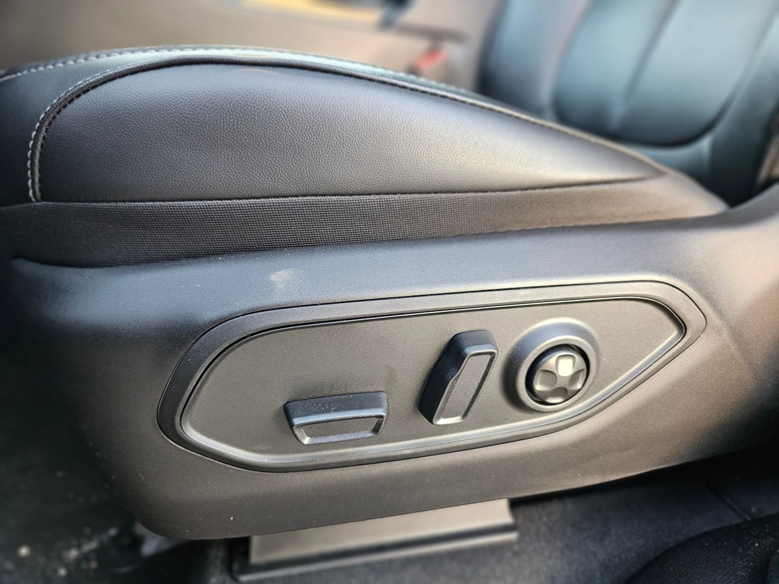 New 2026 Jeep Grand Cherokee L Limited image 20