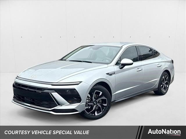 New 2025 Hyundai Sonata SEL image 1