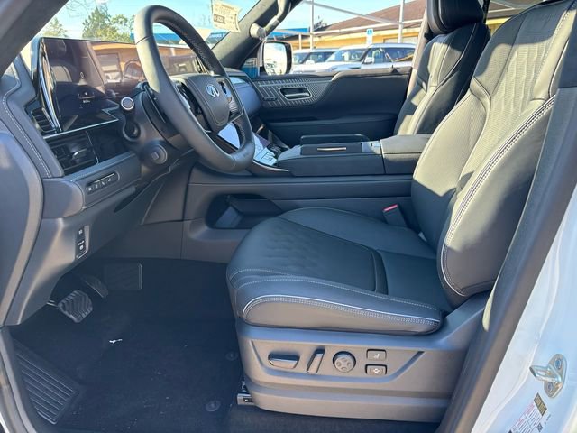 New 2026 INFINITI QX80 Autograph w/ Premium Cargo Package image 11