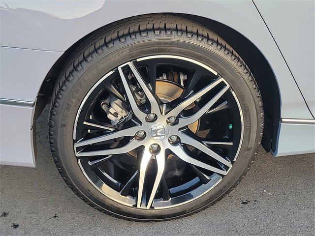 Certified 2021 Honda Accord Touring image 7