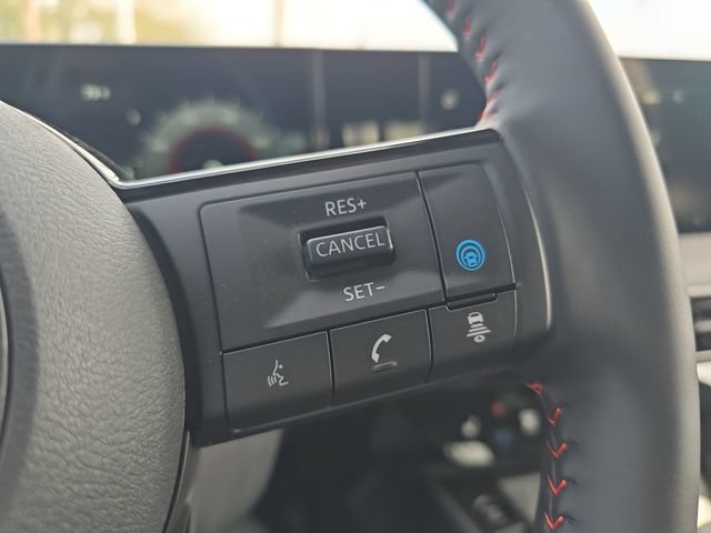 New 2026 Nissan Kicks SR FWD image 25