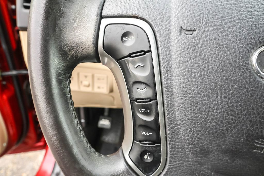 Used 2011 Hyundai Santa Fe Limited image 21