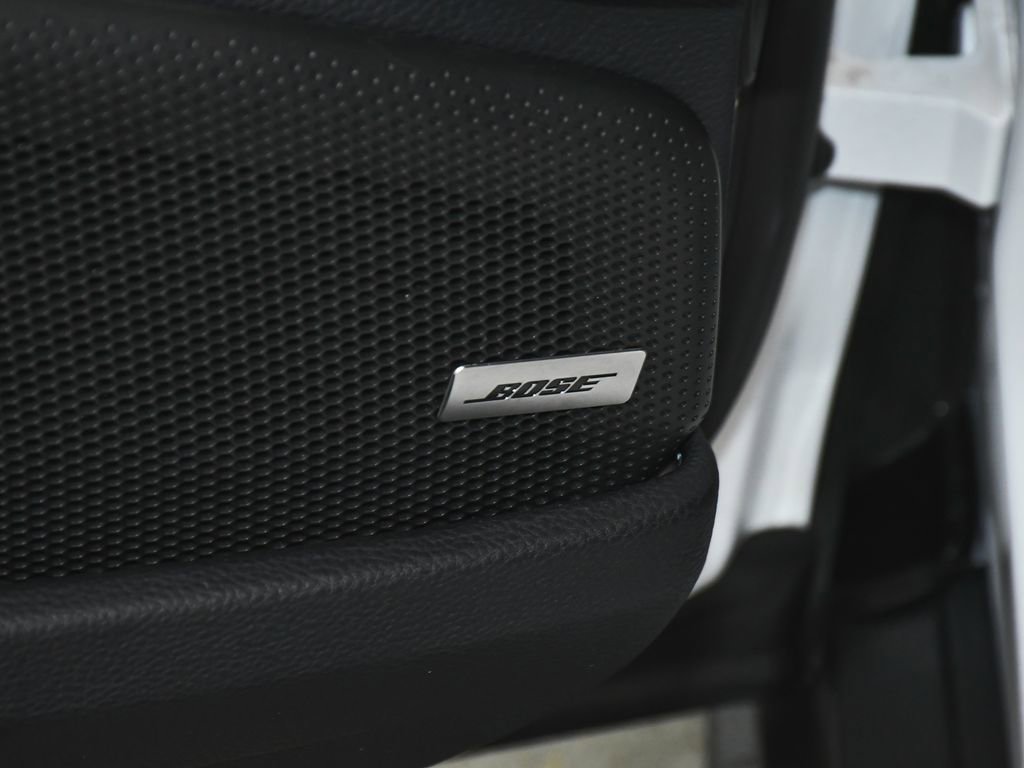 Used 2025 Porsche Panamera 4 image 10