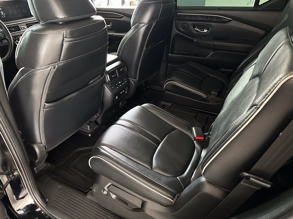 Used 2023 Honda Pilot Elite image 18