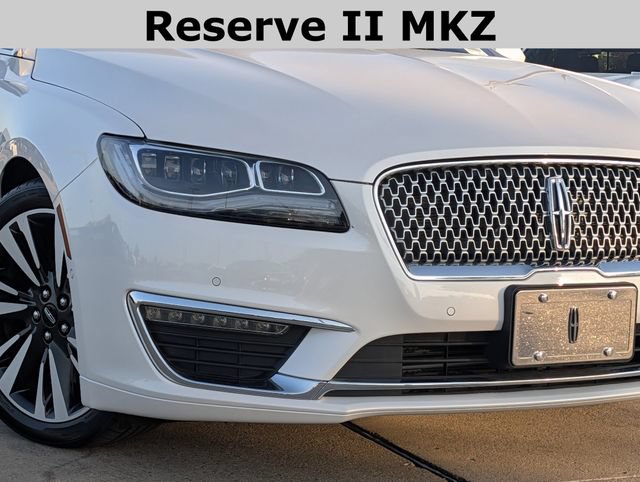Used 2019 Lincoln MKZ Reserve w/ Luxury Package FWD image 3