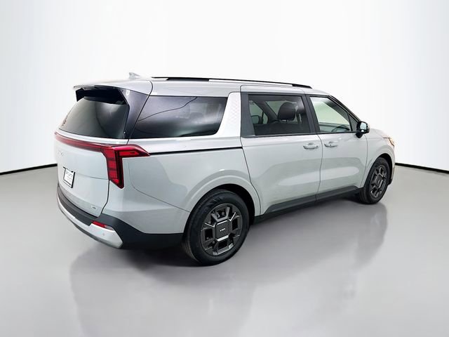 Used 2026 Kia Carnival EX image 7