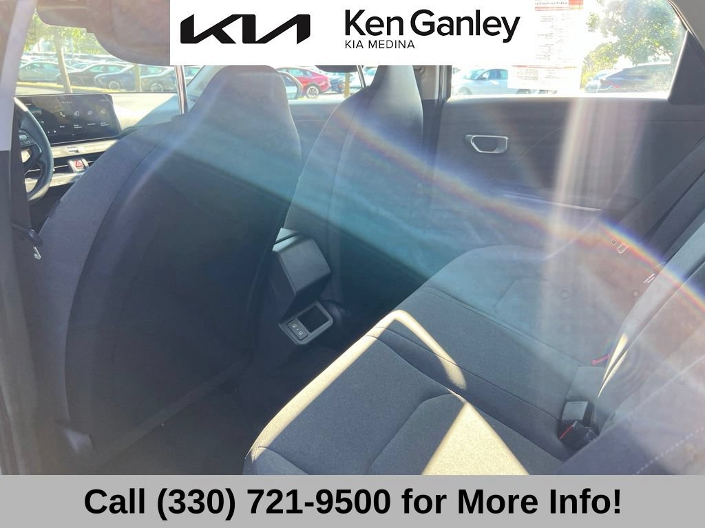 Certified 2025 Kia K4 FWD image 48