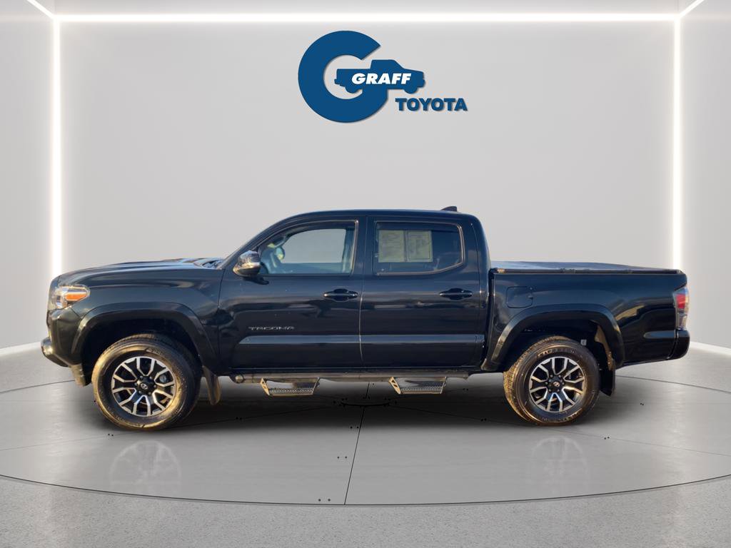 Used 2023 Toyota Tacoma TRD Sport w/ Black Out Package (TMS) image 2