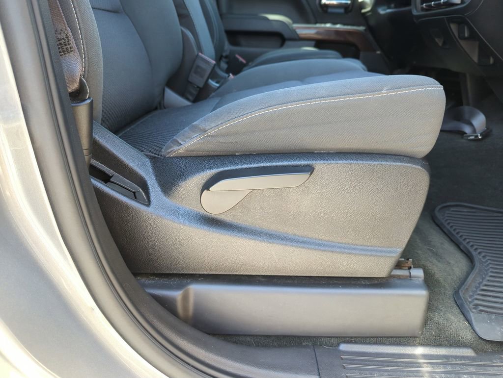 Used 2017 GMC Sierra 1500 SLE w/ SLE Value Package image 34