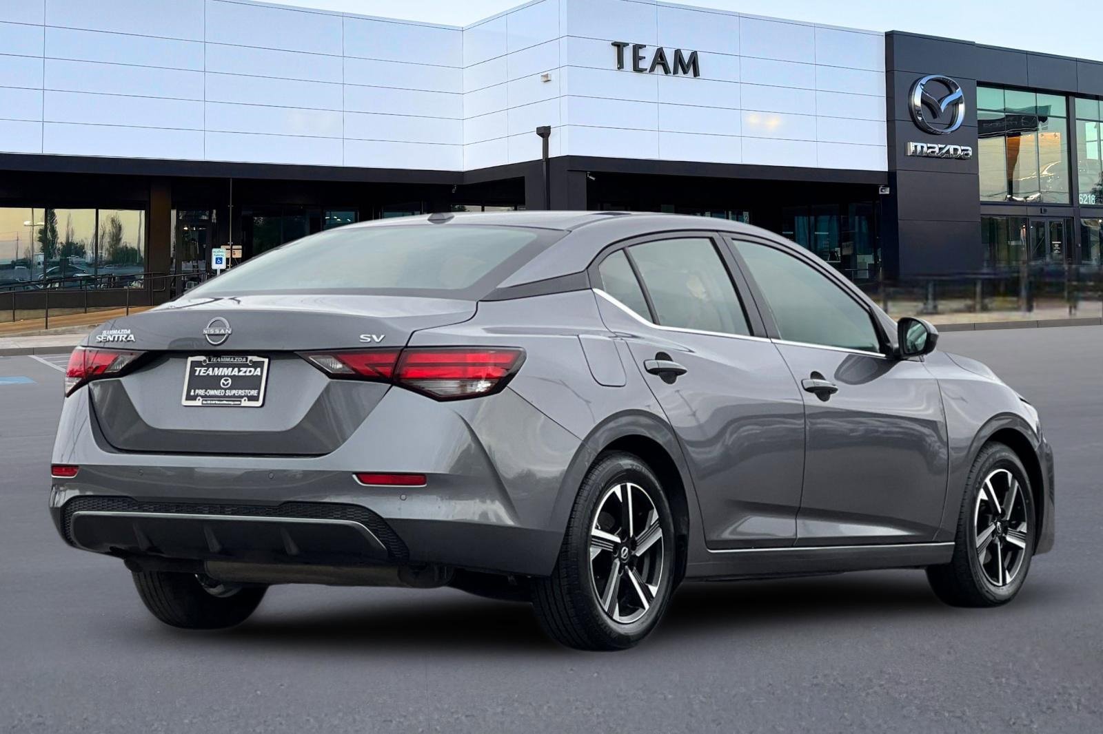 Used 2024 Nissan Sentra SV image 4