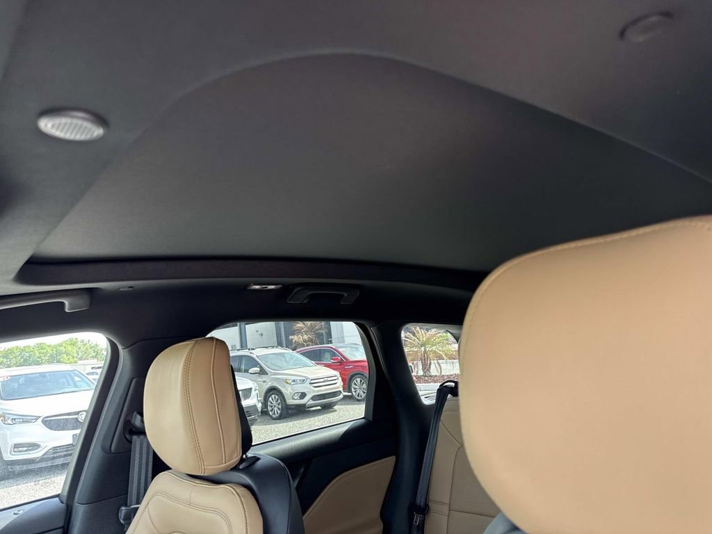 Certified 2020 Lincoln Corsair Reserve w/ Equipment Group 201A image 32