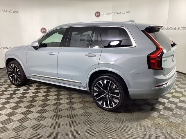 New 2026 Volvo XC90 B6 Plus w/ Protection Package Premier image 6