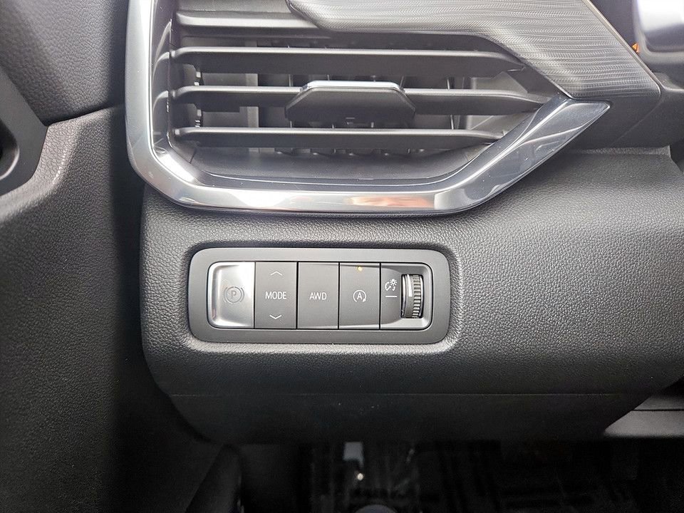 New 2026 GMC Acadia Elevation image 21