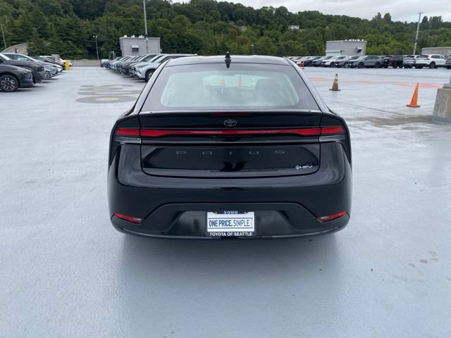 New 2026 Toyota Prius XLE FWD image 9