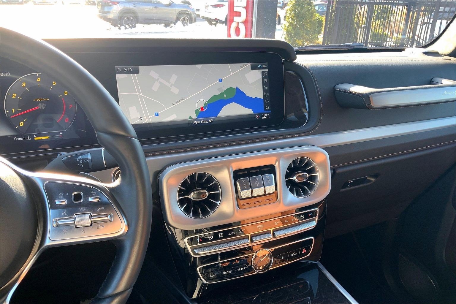 Used 2024 Mercedes-Benz G 550 image 6