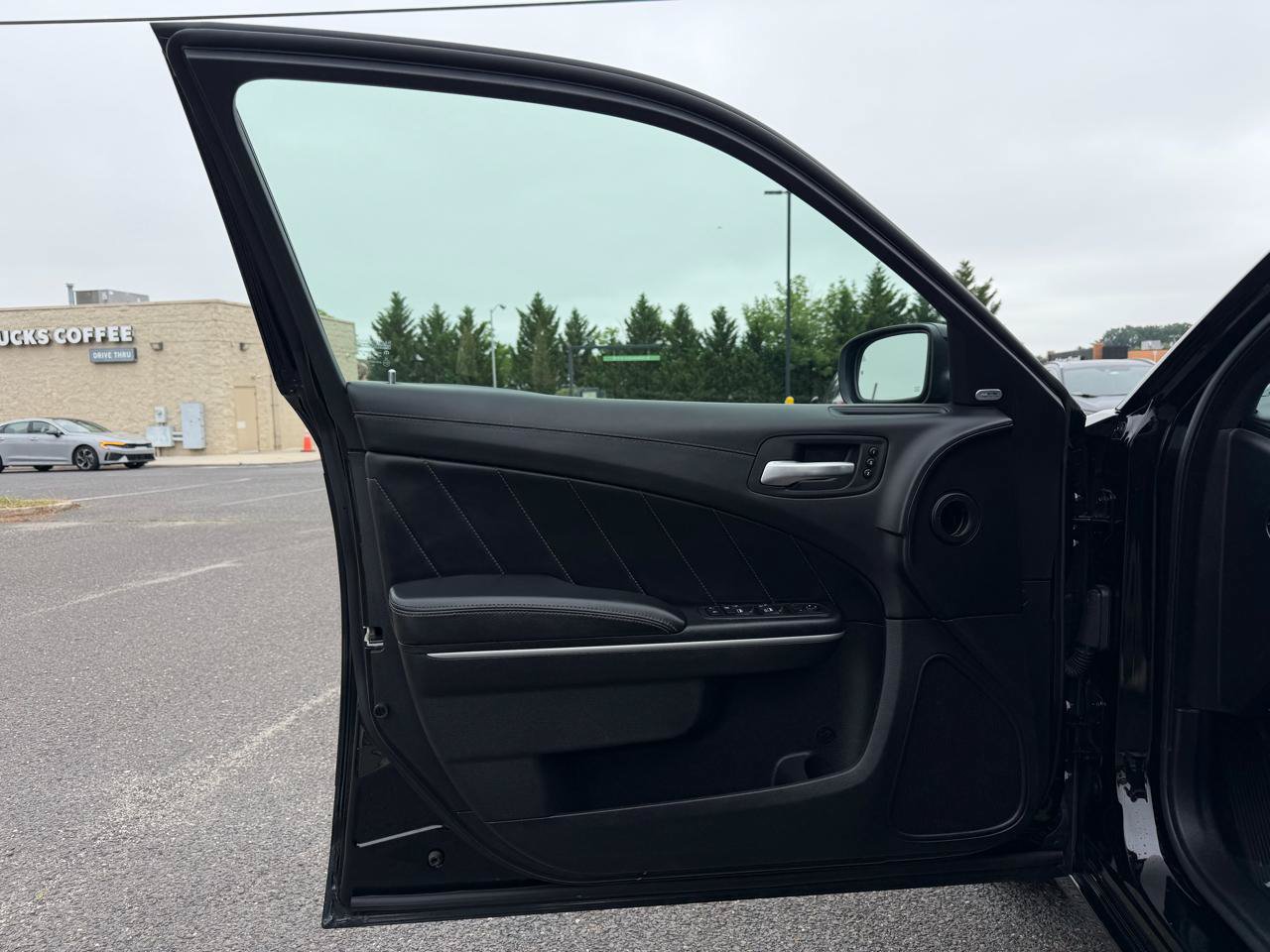 Used 2020 Dodge Charger SXT w/ Plus Group AWD/4WD image 9