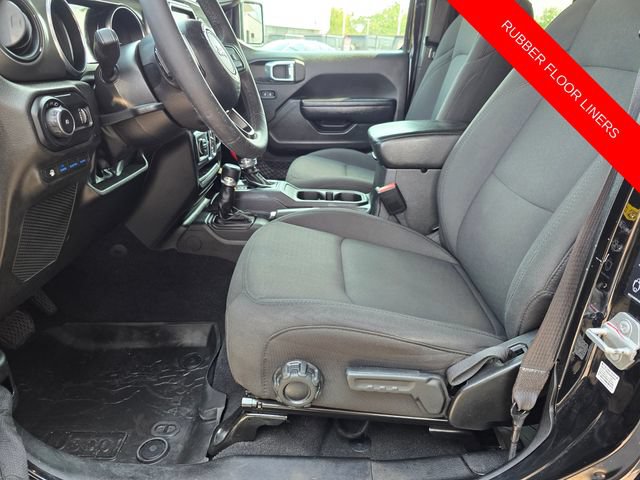 Used 2023 Jeep Wrangler Unlimited w/ Cold Weather Group AWD/4WD image 8