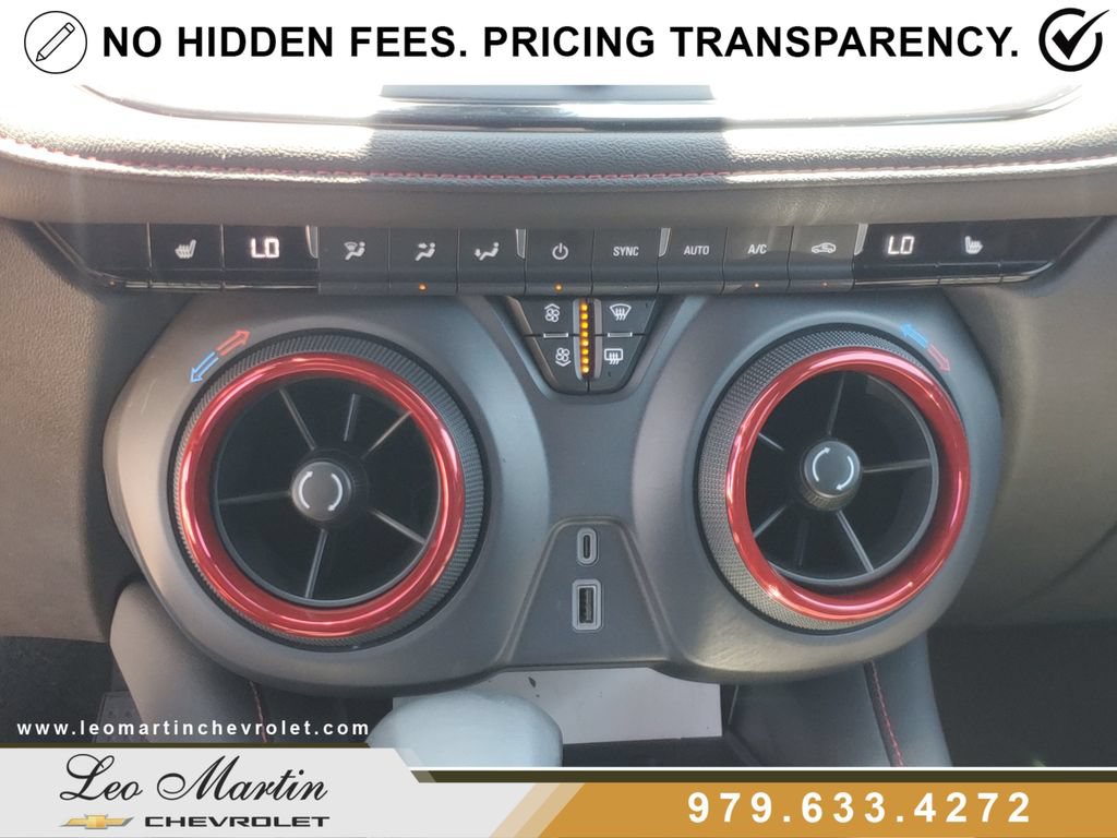 Used 2025 Chevrolet Blazer RS AWD/4WD image 27