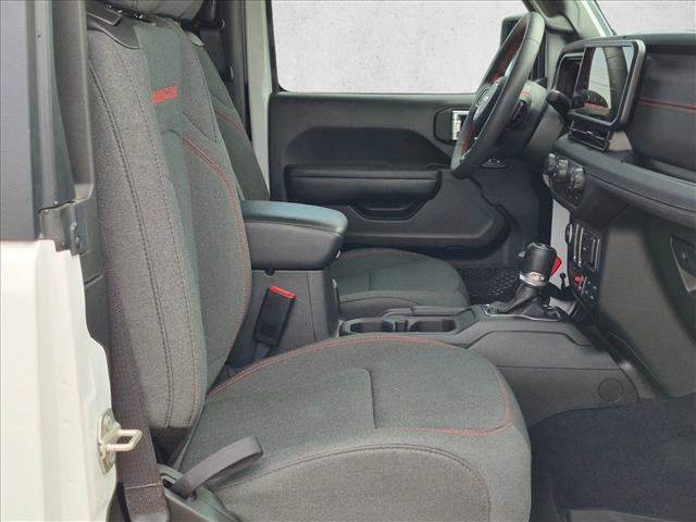 Used 2024 Jeep Wrangler Rubicon AWD/4WD image 16