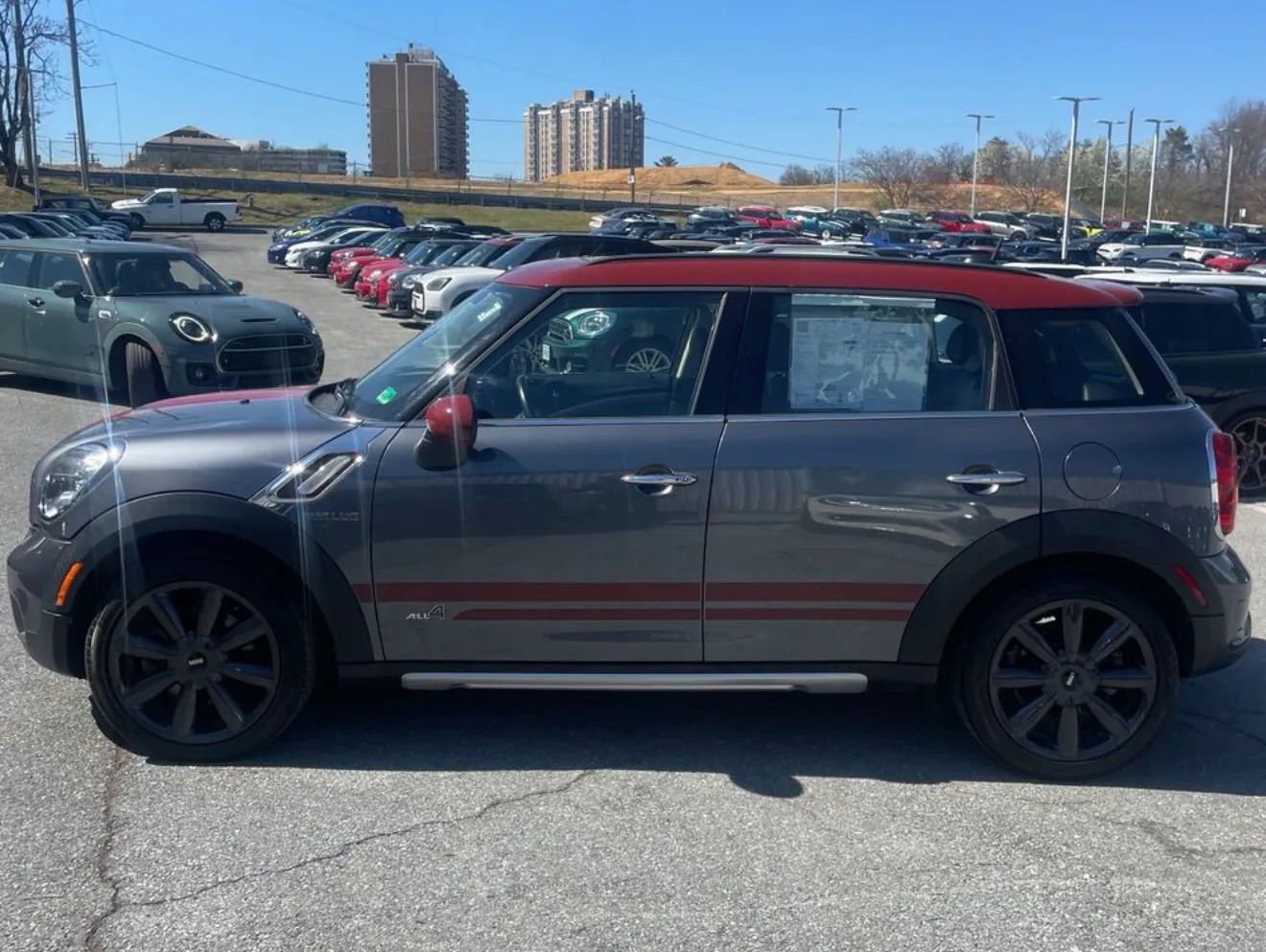 Used 2016 MINI Cooper Countryman S image 2