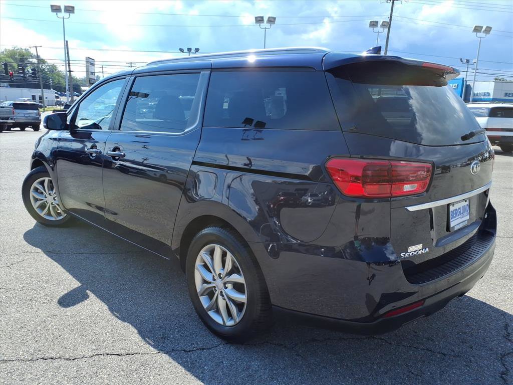 Used 2020 Kia Sedona EX FWD image 6