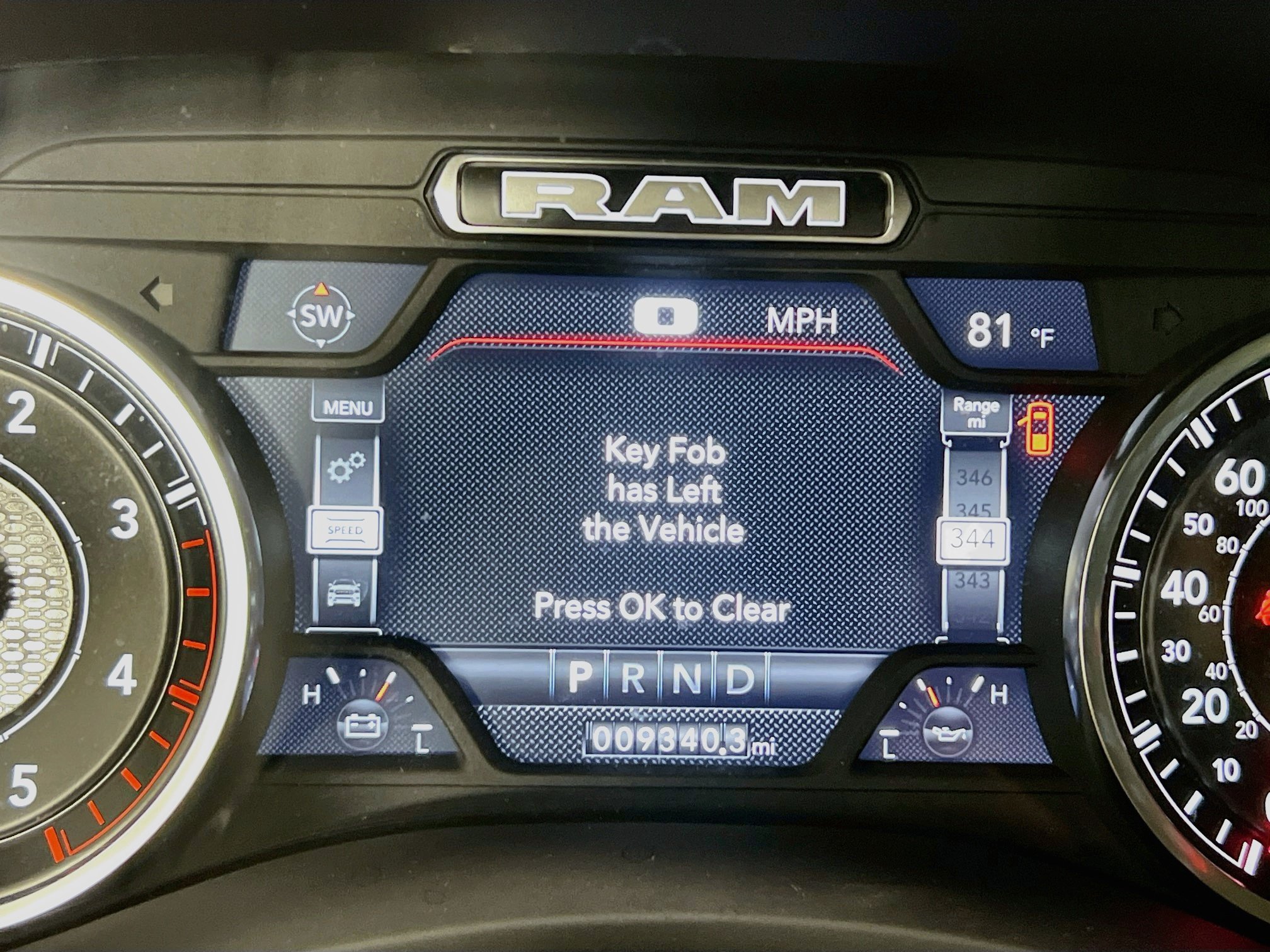 Used 2023 RAM 3500 Laramie AWD/4WD image 22